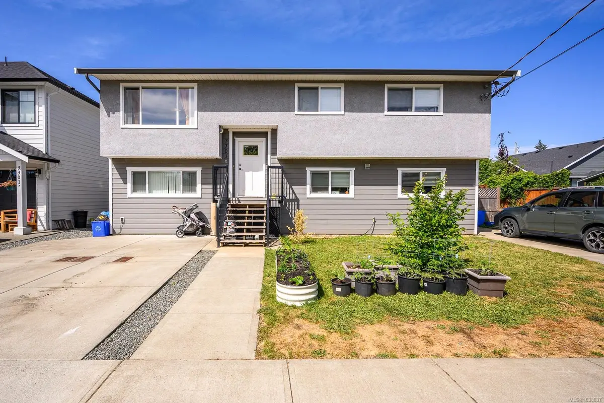 3303 Seventh St, Cumberland BC V0R 1S0