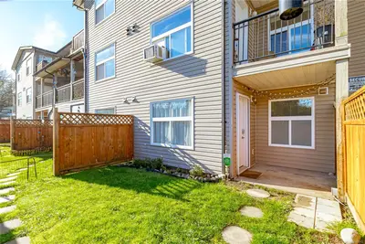 3215 Cowichan Lake Rd #109, Duncan BC V9L 5G5
