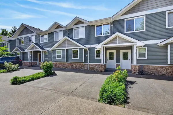 170 Centennial Dr #119, Courtenay BC V9N 9V7