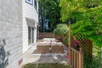 View 32