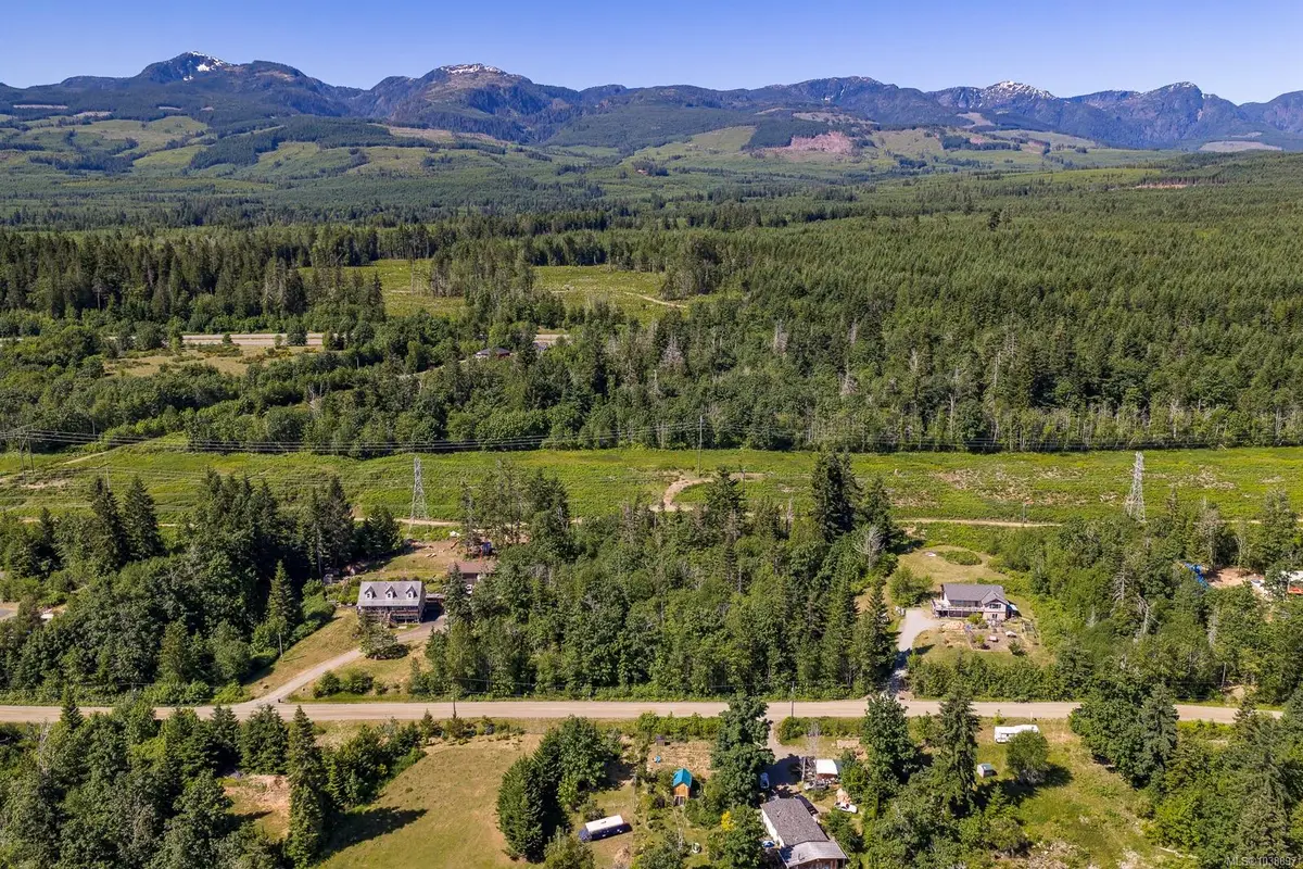 Lot 14 Country Rd, Fanny Bay BC V0R 1W0
