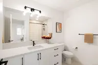 View 32