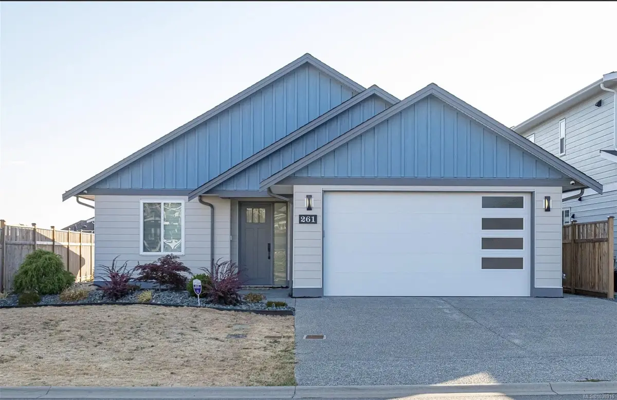 261 Dunbar Way, Parksville BC V9P 0G6