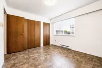 View 16