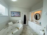 View 16