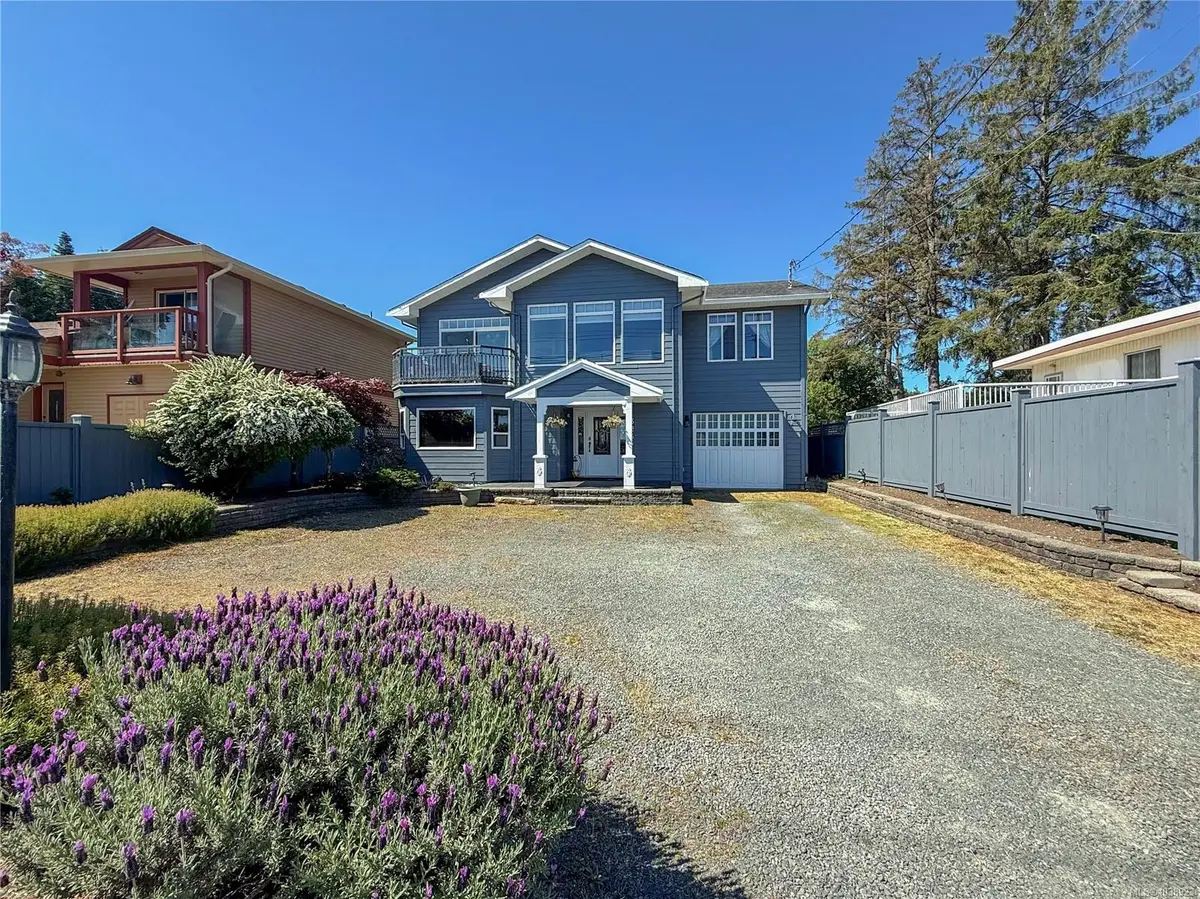 3264 Island Hwy S, Campbell River BC V9W 1C9