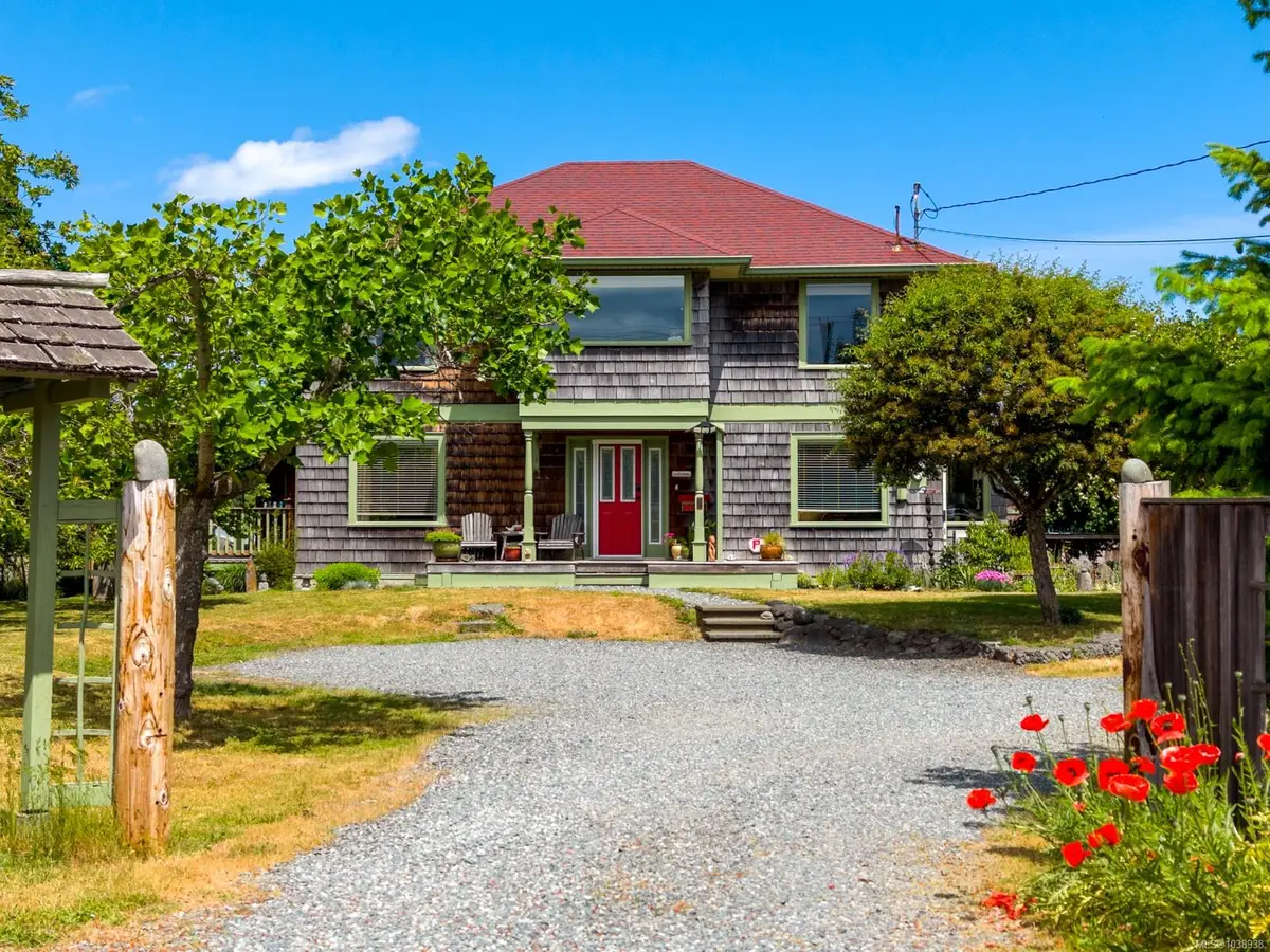2854 Farm View Rd, Courtenay BC V9N 9C7