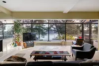 View 10
