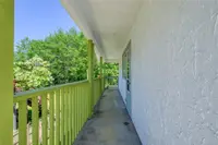 View 16