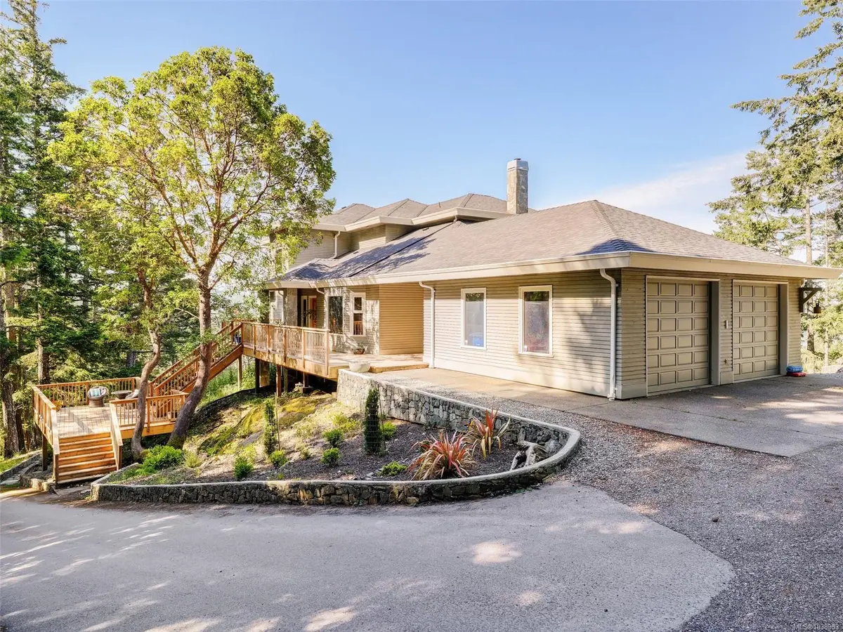 5000 Sooke Hanger Dr, Sooke BC V9Z 1M9