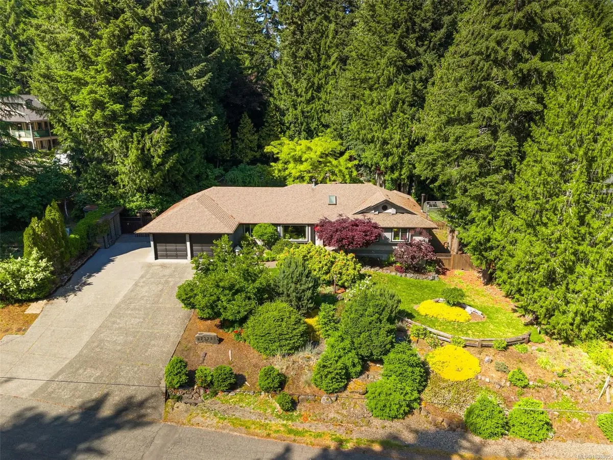 2375 Damascus Rd, Shawnigan Lake BC V8H 2E7