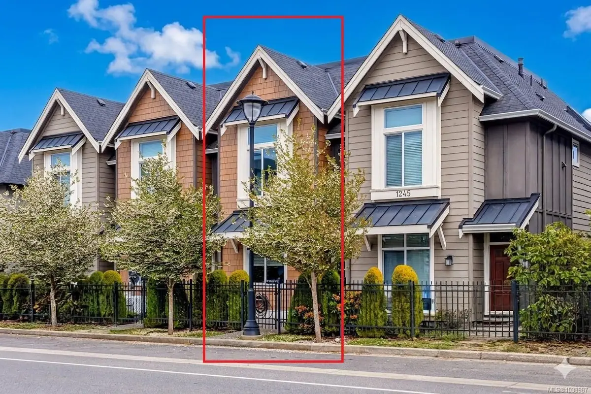 1243 Flint Ave, Langford BC V9B 0Y6