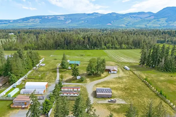 3044 Alberni Hwy, Hilliers BC V9K 1X3 - 4 bed, 2 bath property for sale in Hilliers