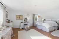 View 19