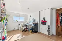 View 25