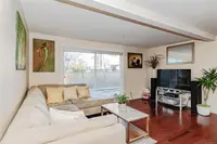 View 16