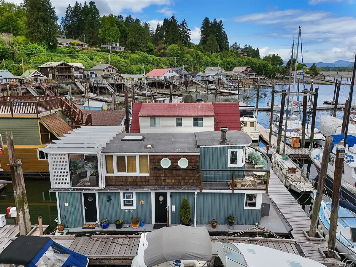 1765 Cowichan Bay Rd #5, Cowichan Bay BC V0R 1N1