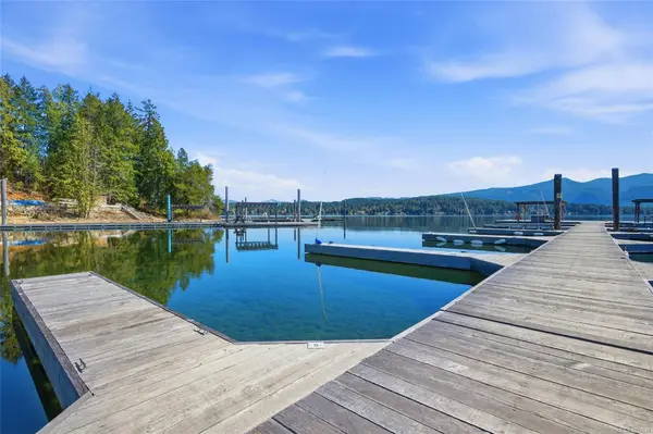 9624 Lakeshore Rd #5, Port Alberni BC V9Y 8Z3 - 2 bed, 2.0 bath in Port Alberni
