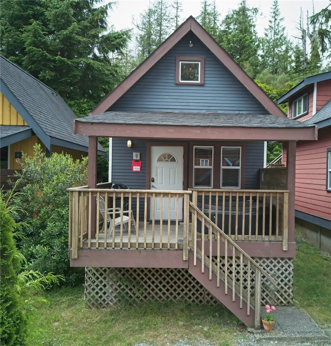 1028 Tyee Terr #5, Ucluelet BC V0R 3A0