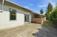 View 32