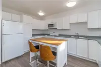 View 10