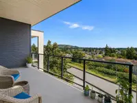 View 18