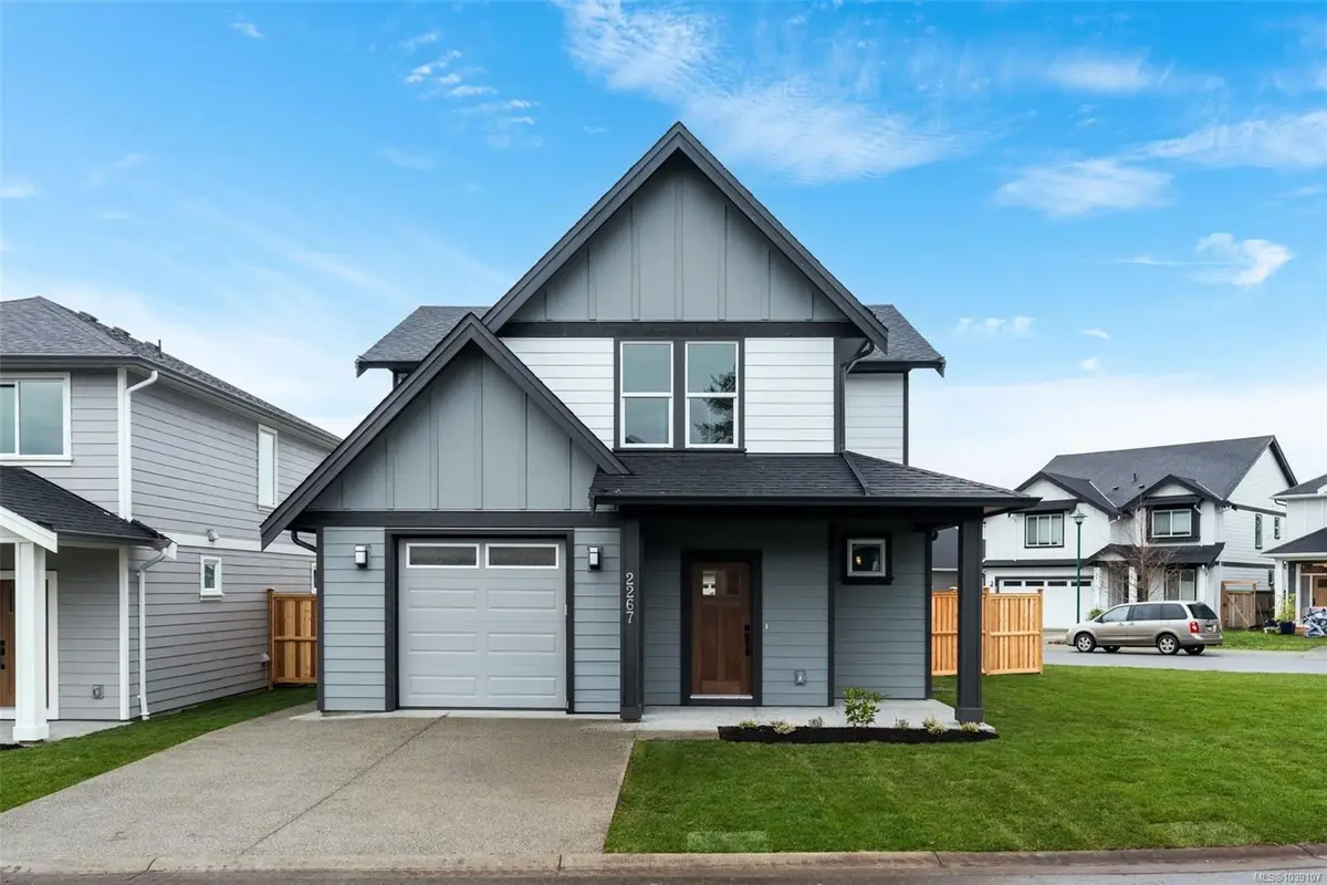 2267 Evelyn Lane, Sooke BC V9Z 0W3
