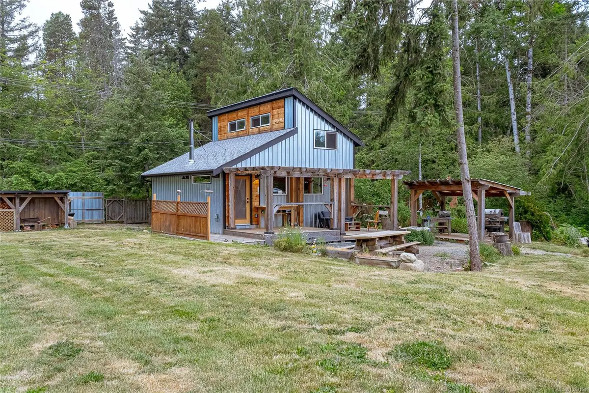 1295 Fair Rd, Parksville BC V9P 2C7