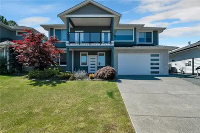 2400 Penfield Rd, Campbell River BC V9W 0E6