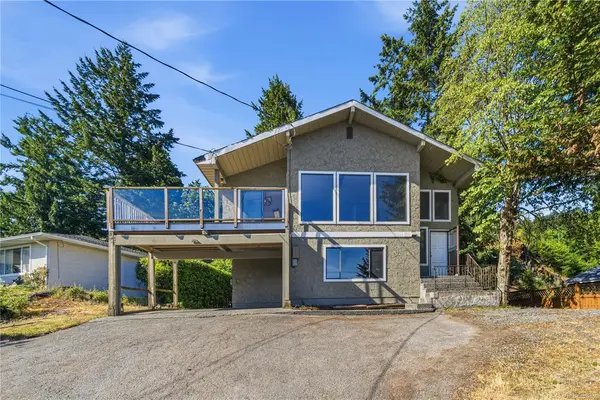 3020 Dolphin Dr, Nanoose Bay BC V9P 9J3 - 3 bed, 2 bath property for sale in Nanoose Bay