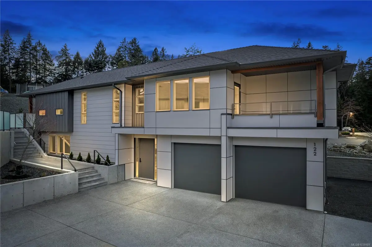 122 Bray Rd, Nanaimo BC V9T 0J8