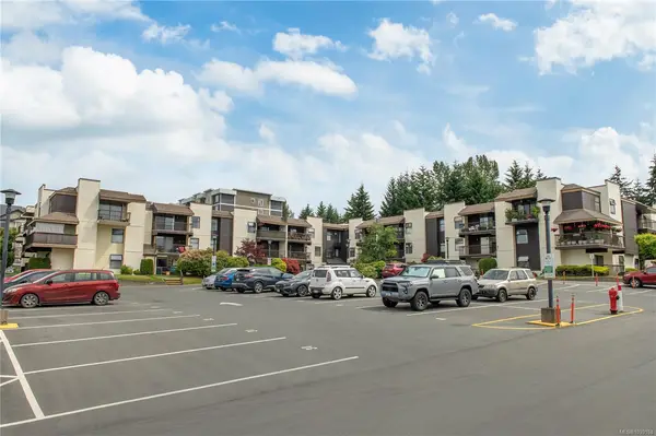 585 Dogwood St #210, Campbell River BC V9W 6T6 - 2 bed, 2.0 bath in Campbell River