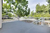View 32