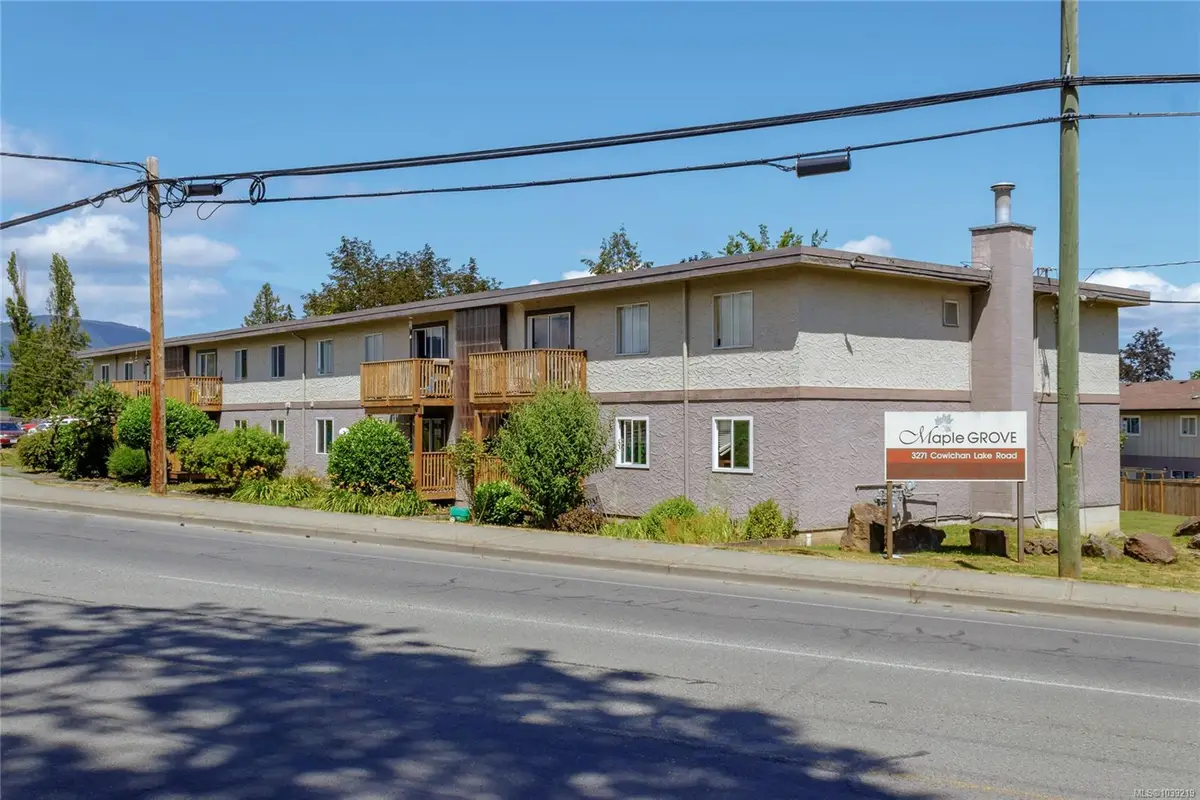 3271 Cowichan Lake Rd #3, Duncan BC V9L 4C1