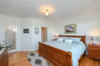 View 32