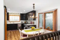 View 10