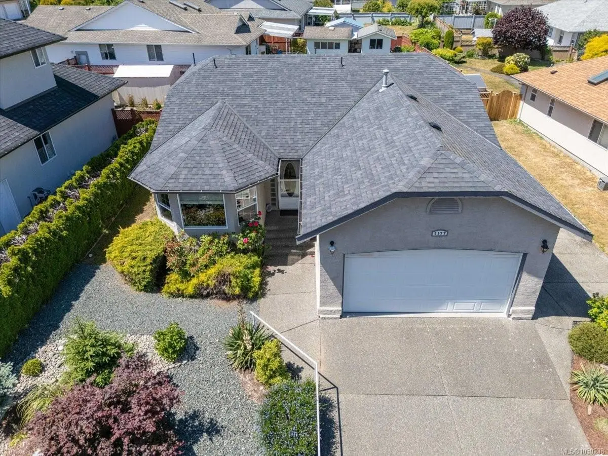 5177 Sam's Way, Nanaimo BC V9T 6C4