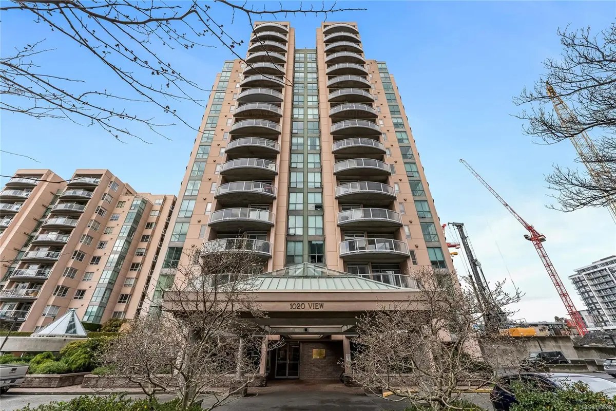 1020 View St #1004, Victoria BC V8V 4Y4