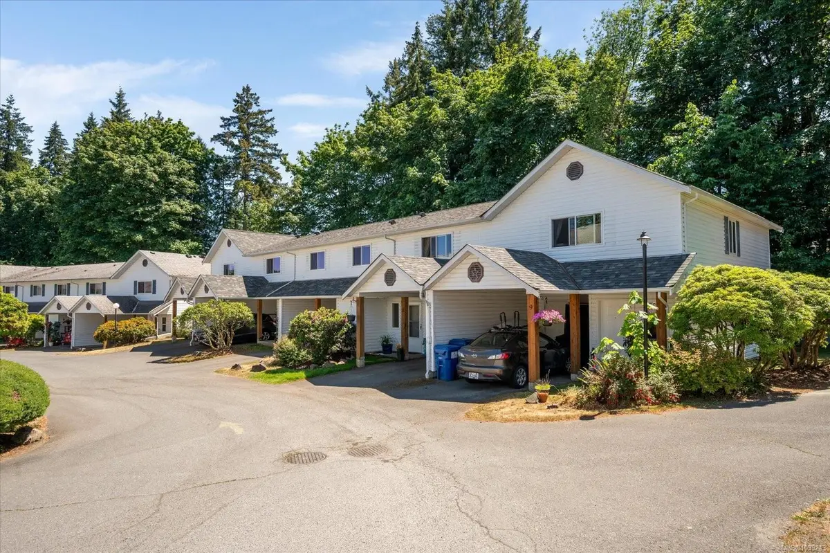 711 Malone Rd #10, Ladysmith BC V9G 1S4