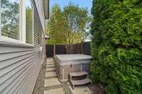 View 32