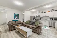 View 32
