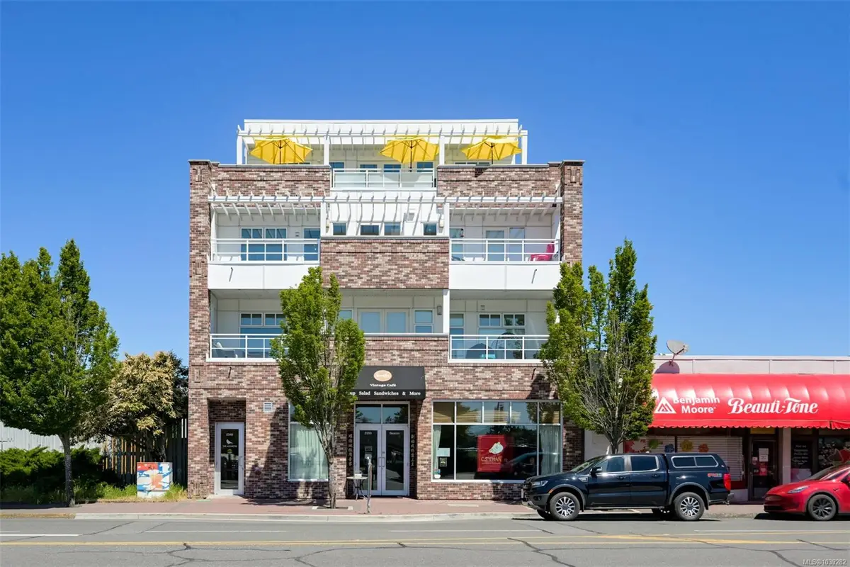 2348 Beacon Ave #401, Sidney BC V8L 1X3