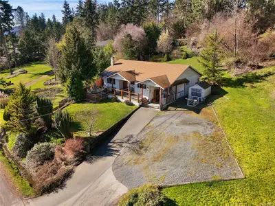 6670 ANZIO Rd, Duncan BC V9L 6C4