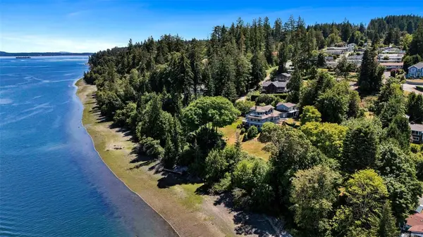 1231 Sutherland Dr, Cowichan Bay BC V0R 1N2 - 5 bed, 4 bath in Cowichan Bay