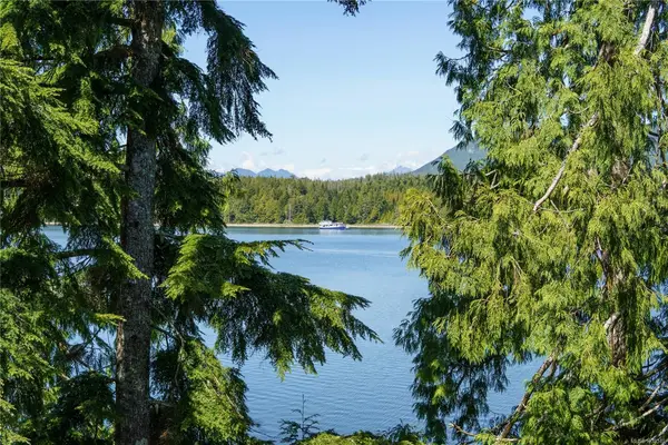 1971 HARBOUR Dr #607, Ucluelet BC V0R 3A0 - 1 bed, 1 bath property for sale in Ucluelet