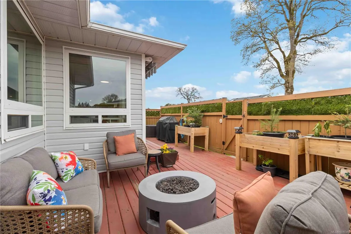 4125 Interurban Rd #28, Saanich BC V8Z 4W8