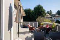 View 16