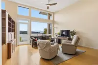 View 16