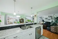 View 16
