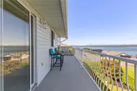 View 16